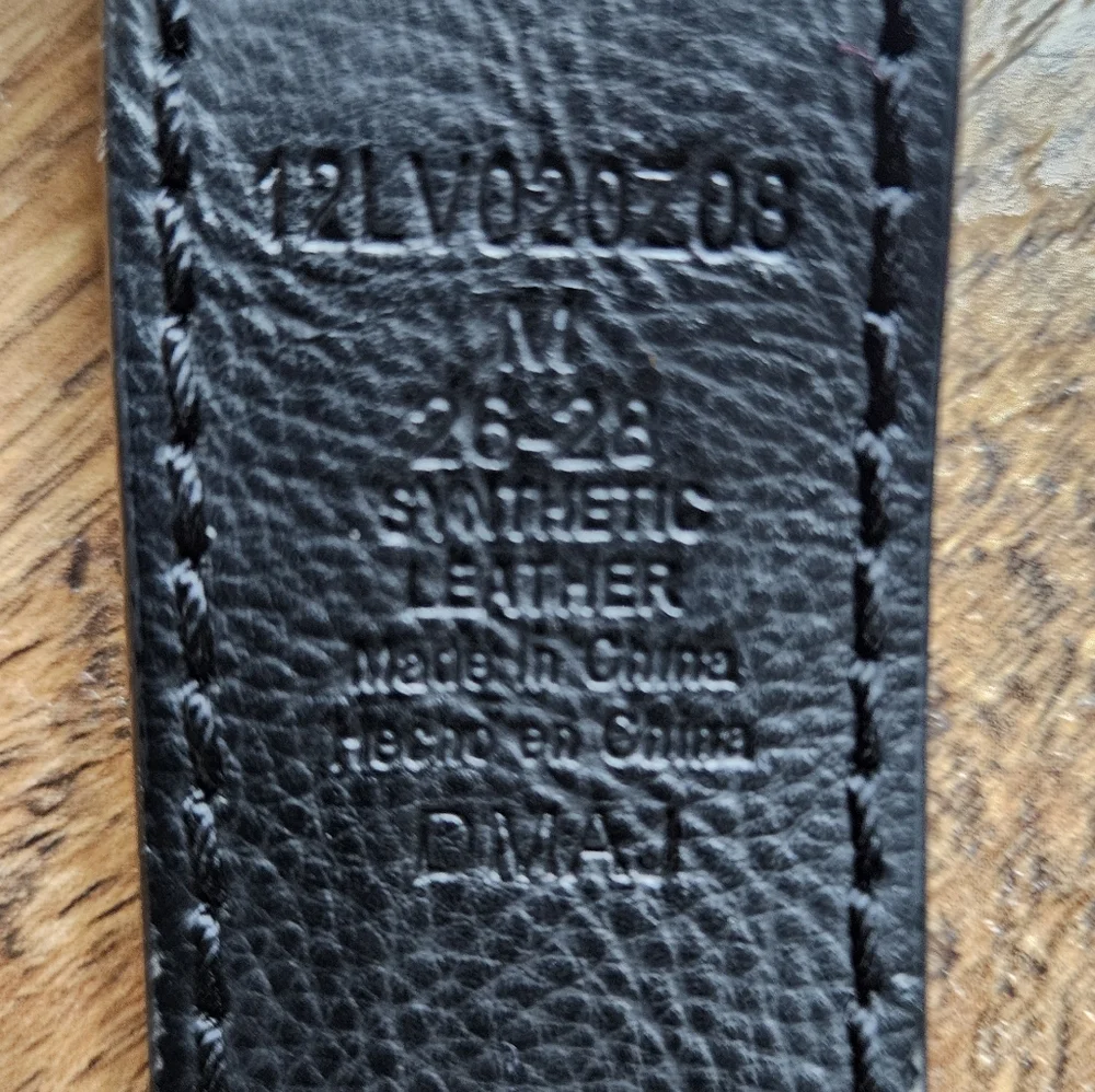 🖤3/$15 Levi's Black/Brown Reversible Leather Kids Belt, Size 26-28